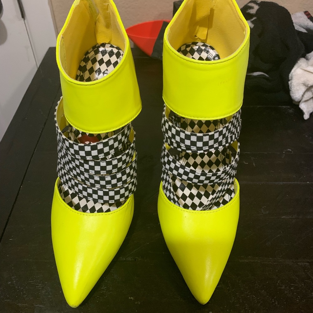 Yellow Heels
